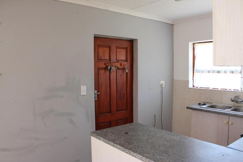 2 Bedroom Property for Sale in Albertinia Western Cape